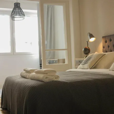 4 Bedroom In The Heart Of 아파트